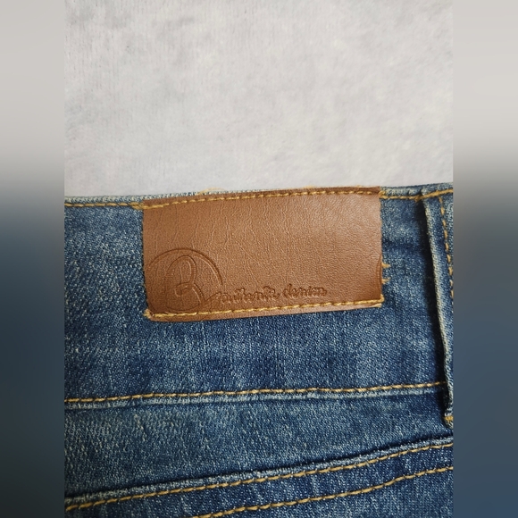 Bluenotes Midrise Skinny Flare jeans - Picture 5 of 5